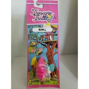 Vintage  Ace Novelty Treasure Trolls Ring New in Package Pink